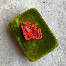 Load image into Gallery viewer, c. 1880s-1890s "Coral" Celluloid Fede Brooch