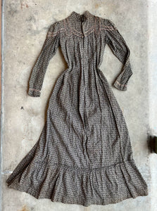 c. 1900 Cotton Wrapper Dress