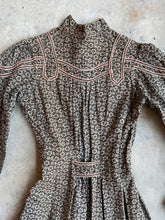 Load image into Gallery viewer, c. 1900 Cotton Wrapper Dress