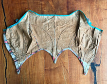 Load image into Gallery viewer, c. 1860s Silk Bodice