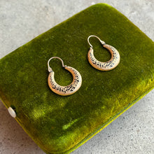 Load image into Gallery viewer, c. 1870s-1880s Gold Filled Taille d'Epargne Hoop Earrings