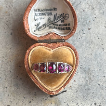 Load image into Gallery viewer, 1907 9k Gold Rhodolite Garnet Ring