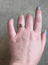Load image into Gallery viewer, 1886 14k Gold Snake Sapphire Ring