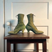 Load image into Gallery viewer, c. 1910s-1920s Green Suede Booots