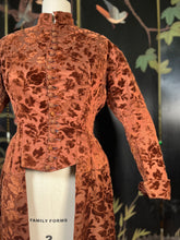 Load image into Gallery viewer, c. 1880s Long Tailed Bodice