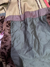 Load image into Gallery viewer, c. 1880s Long Tailed Bodice