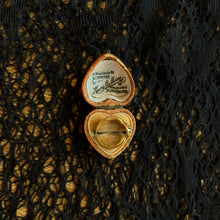 Load image into Gallery viewer, c. 1900s-1910s 14k Gold Belcher Set Diamond Ring