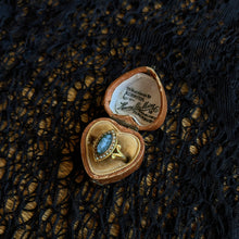 Load image into Gallery viewer, c. 1910s-1920s 14k Gold Green Agate Cameo Ring