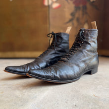 Load image into Gallery viewer, c. 1890s Men's Boots + Spats