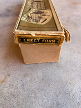 Load image into Gallery viewer, c. 1900s Erect Form ET Corset in Box