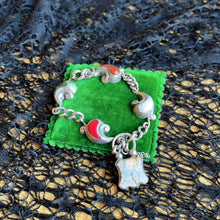 Load image into Gallery viewer, Victorian Scottish Agate Silver Bracelet