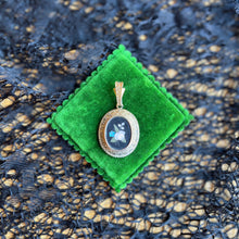 Load image into Gallery viewer, c. 1880s Pietra Dura Locket