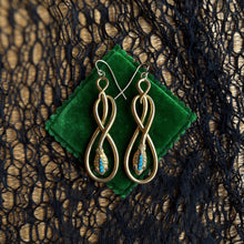 Load image into Gallery viewer, Victorian Snake Earrings