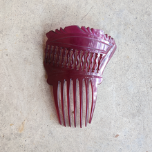 Load image into Gallery viewer, Early 20th C. Raspberry Hair Comb