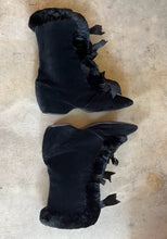 Load image into Gallery viewer, c. 1890s-1900s Black Carriage Boots