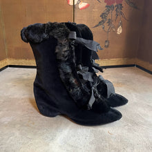 Load image into Gallery viewer, c. 1890s-1900s Black Carriage Boots