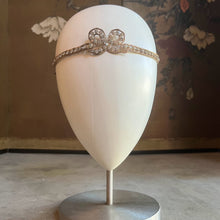 Load image into Gallery viewer, c. 1920s Rhintestone Headpiece