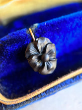 Load image into Gallery viewer, c. 1890s-1900s French Jet Pansy Earrings
