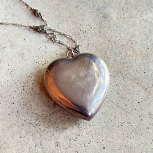 Load image into Gallery viewer, c. 1910s-1920s Sterling Silver Heart Compact Necklace