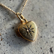 Load image into Gallery viewer, c. 1940s Heart Locket Necklace