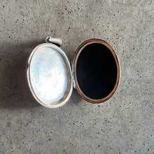 Load image into Gallery viewer, 19th c. Mizpah Locket