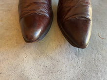 Load image into Gallery viewer, c. 1910s Louis Heel Brown Boots | Approx Sz 7-7.5