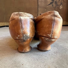 Load image into Gallery viewer, c. 1890s-1900s Brown Oxfords | Approx Sz 7