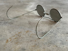 Load image into Gallery viewer, c. 1920s-1930s Round Sunglasses
