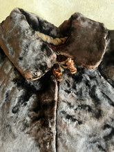 Load image into Gallery viewer, c. 1890s Faux Seal Plush Capelet