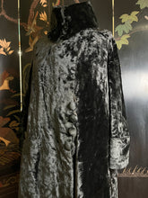 Load image into Gallery viewer, c. 1910s-1920s Faux Seal Plush Coat