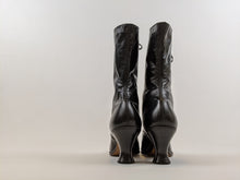 Load image into Gallery viewer, 1920s Black Lace Up Louis Heel Boots | Approx Sz 6.5-7