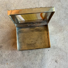 Load image into Gallery viewer, 19th c. Striped Agate + Rock Crystal Box