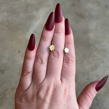 Load image into Gallery viewer, c. 1890s-1900s Star Earrings
