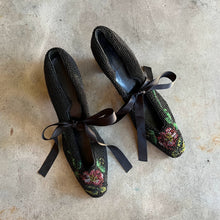 Load image into Gallery viewer, c. 1920s-1930s Beaded Shoes | Approx Sz. 8.5