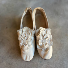 Load image into Gallery viewer, c. 1870s White Leather Slippers