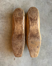 Load image into Gallery viewer, c. 1820s Moroccan Leather Shoes