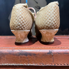 Load image into Gallery viewer, c. 1890s Oxfords | For Study + Display