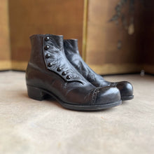 Load image into Gallery viewer, c. 1910s Side Button Boots | Approx Sz 7.5-8