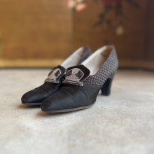 Load image into Gallery viewer, c. 1920s-1930s Black Silk Beaded Pumps | Approx Sz. 5