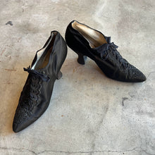 Load image into Gallery viewer, c. 1910s Silk Beaded Shoes