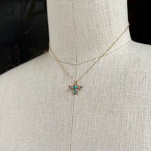 Load image into Gallery viewer, Late 19th c. 14k Gold Fly Pendant