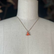 Load image into Gallery viewer, Early 19th c. 14k Gold Coral Fly Pendant