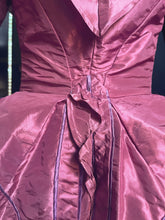 Load image into Gallery viewer, c. Late 1860s-Early 1870s Pink + Purple Silk Bodice