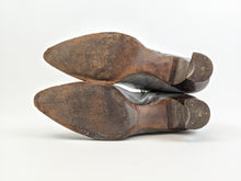 Load image into Gallery viewer, 1920s Grey Lace Up Louis Heel Boots | Approx Size 7