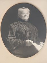 Load image into Gallery viewer, Antique Ornate Framed Photograph of a Lady