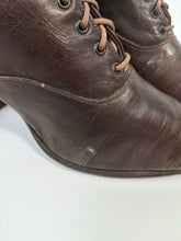 Load image into Gallery viewer, 1910s-20s Brown Boots | Approx Sz 7
