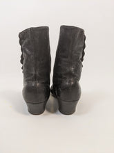Load image into Gallery viewer, 1890s "Sorosis" Side Button Boots | Approx Sz 8-8.5