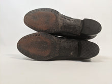 Load image into Gallery viewer, 1900s Side Button Boots | Approx Sz 7.5-8