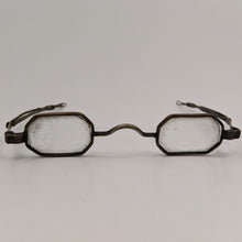 Load image into Gallery viewer, Mid-19th Century Spectacles