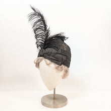 Load image into Gallery viewer, 1920s Feathered Hat